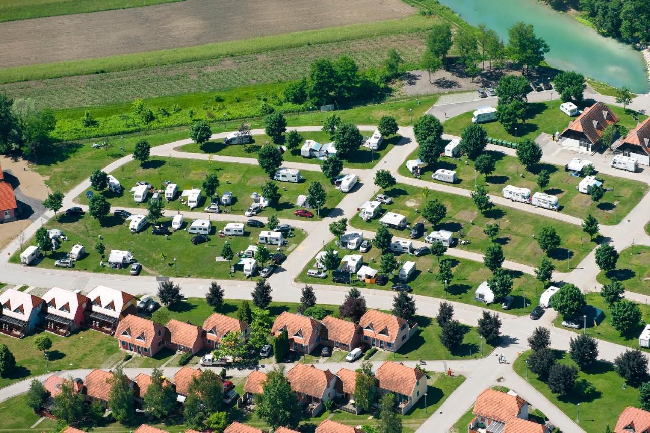 Mediteran Travel Mobile Homes In Camping Terme Catez Brežice Dış mekan fotoğraf